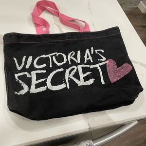 Victoria’s Secret tote bag